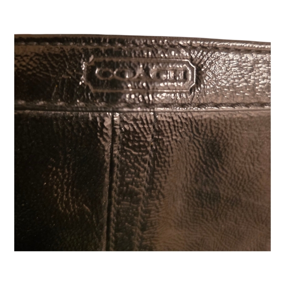 Coach Wristlet Clutch Vintage Black Patent Leather - Picture 4 of 9